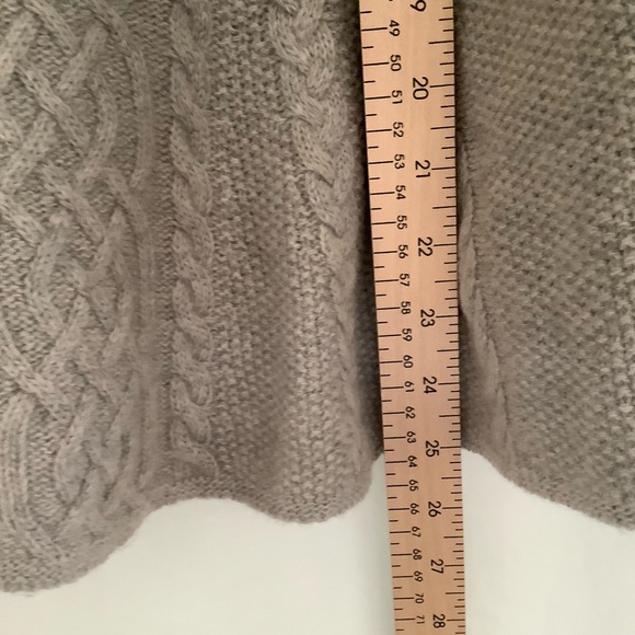 Ralph Lauren Women's Cable Knit Sweater Lambswool & Angora Classic Luxury Sz XS - Picture 7 of 9